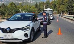 Türkiye genelinde aranan 912 kişi yakalandı
