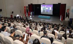 Van YYÜ, 5. TRB2 Uluslararası Eğitim Bilimleri Kongresi’nde katılım sağladı