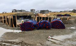 Van’da ihtiyaç sahiplerine konut yapılıyor