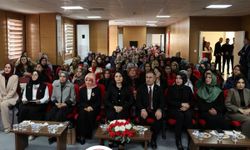 Van’da kadınlara yönelik yapay zekâ ve dijital güçlenme eğitimleri başladı