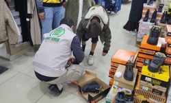 Van’da kış öncesi çocukların yüzünü güldüren yardım