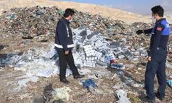 Van’da tarihi geçmiş 860 koli ayrana el konuldu