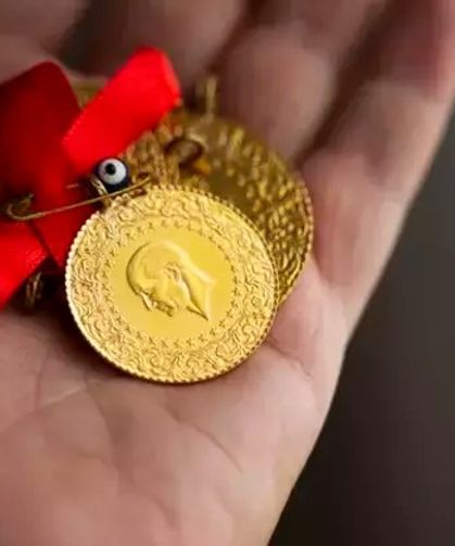 Altın fiyatlarında son durum nasıl? Bugün 22 ayar bilezik, çeyrek ve gram altın fiyatı ne kadar?