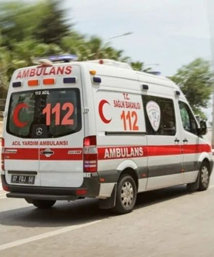 Patnos da feci kaza: Tır motosikletin üzerine devrildi! Ölü ve yaralılar var...
