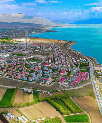 Van’ın Gözde İlçesi Erciş: Tarihi, Gezilecek Yerleri ve Meşhur Lezzetleri