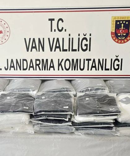 Van’da 3 Milyon TL değerinde kaçak eşya ele geçirildi