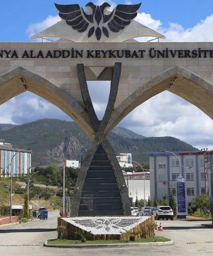 Öğretim görevlisinden profesöre: Alaaddin Keykubat 30 akademisyen alıyor