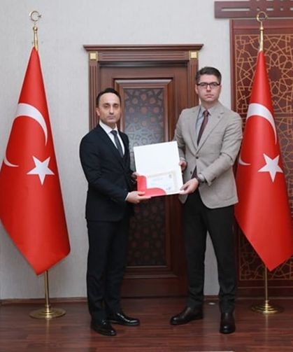 Erciş’te üstün başarı ve başarı belgeleri takdim edildi