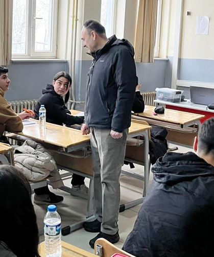 Müdür Çandıroğlu, Etüt Van Kurslarını ziyaret etti