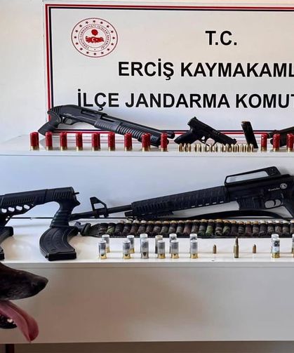 Van’da silah operasyonu: Ruhsatsız tabanca ve tüfekler ele geçirildi