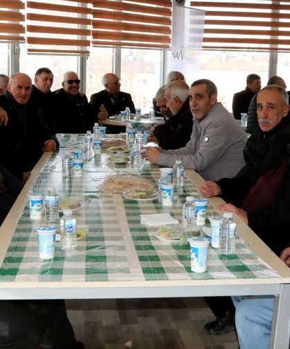 Van’ın yaşlı çınarları düzenlenen programda buluştu