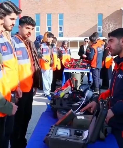 AFAD ekipleri YYÜ’de stant kurdu