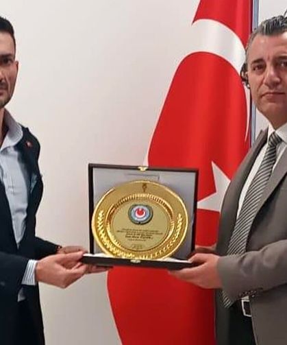 Başkan Ölmez’den Müdür Yeşilova’ya ziyaret