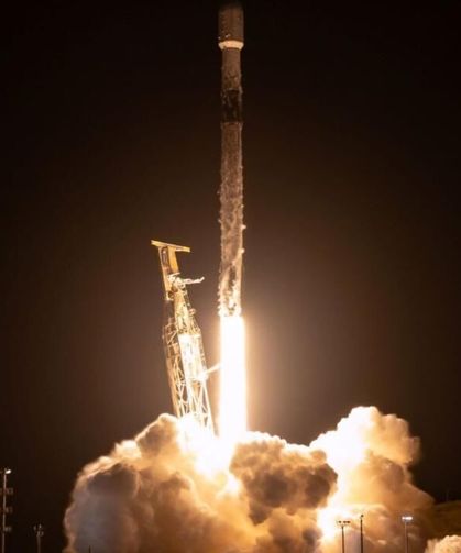 Fergani Uzay’ın 5. deneme uydusu uzaya gönderildi