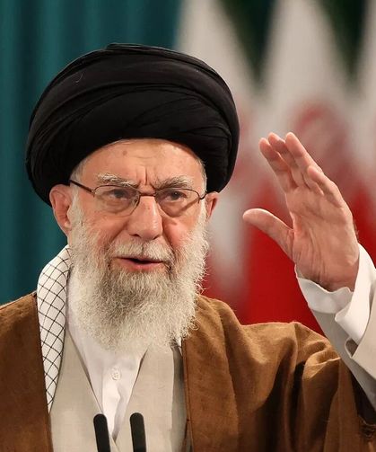 İran Lideri Hamaney’in cenaze töreni ertelendi