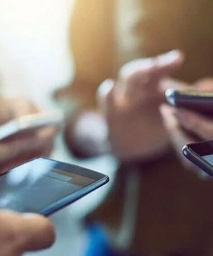 Türkiye 41 saat kesintisiz çevrim içi!