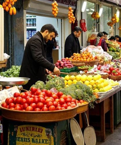 Van'da 30 Mart Hal Fiyatları: Meyve ve Sebze Fiyatları Ne Kadar?