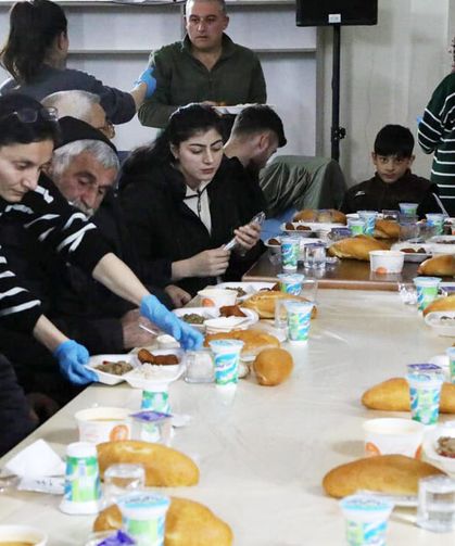 Van’da engelli ve yaşlılar iftar sofrasında buluştu