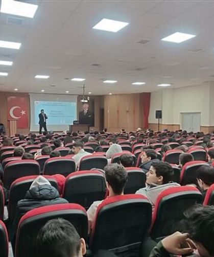 Van’da gençlere yönelik Ramazan programları