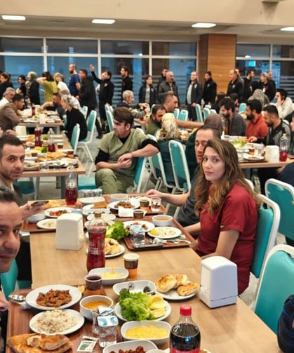 Van’da sağlık çalışanları iftar programında buluştu