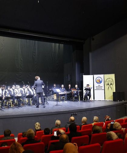Van’da Tasavvuf Müziği Konseri Yoğun İlgi