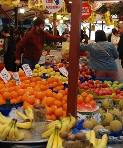 Van'da 13 Nisan Hal Fiyatları: Meyve ve Sebze Fiyatları Ne Kadar?