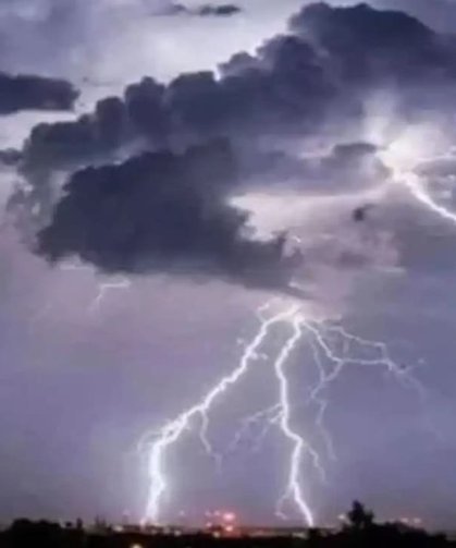 Okul bahçesinde 2 çocuk hayatını kaybetti, 1 çocuk yaralandı