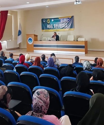 Van YYÜ’de ‘İbn Bâcce ve Yalnızlığın Felsefesi’ semineri