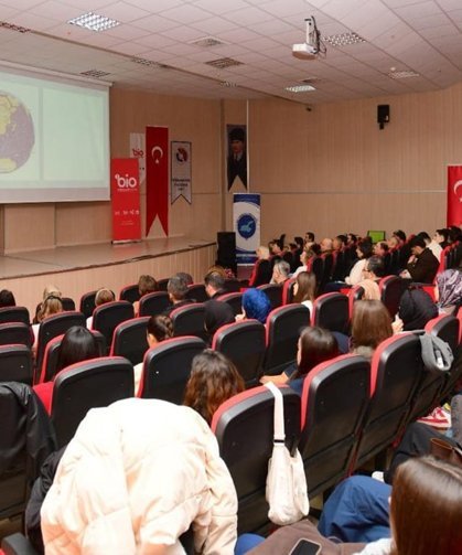 Van YYÜ’lü öğrencilere Antarktika deneyimleri paylaşıldı