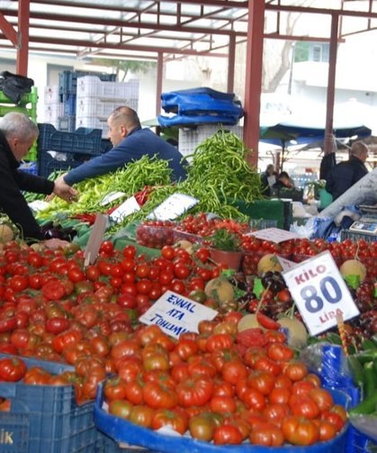 Van'da 14 Nisan Hal Fiyatları: Meyve ve Sebze Fiyatları Ne Kadar?