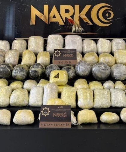 Van’da zehir tacirleri ve sokak satıcılarına operasyon!