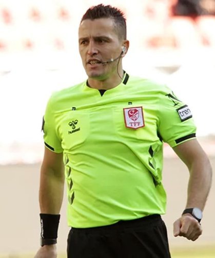 Vanspor- İstanbulspor maçının hakemleri belli oldu