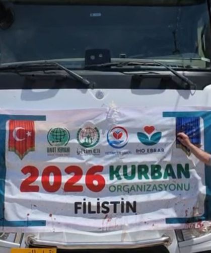 Gazze için kesilen kurban etleri Mısır'dan yola çıktı