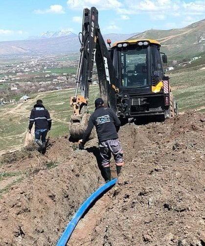 Gevaş Selimiye Mahallesi’ne yeni içme suyu hattı çekildi