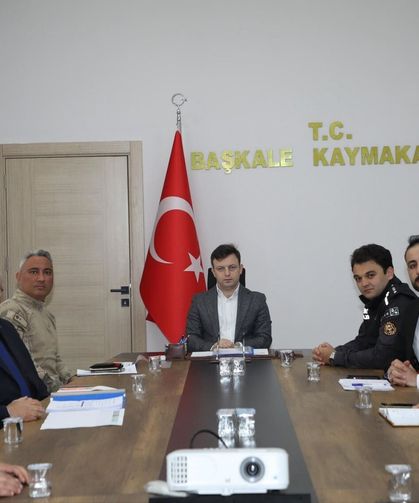 Başkale’de haftalık okul güvenliği toplantısı yapıldı
