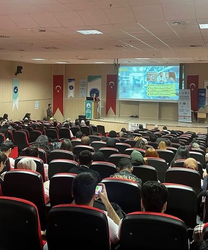 Van YYÜ Eczacılık Fakültesi’nden ÜNİDES Projesi Etkinliği