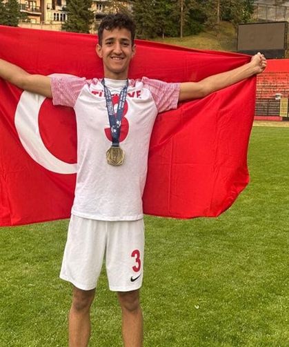 Vanlı öğrenci Dünya Şampiyonu Milli Takım kadrosunda yer aldı