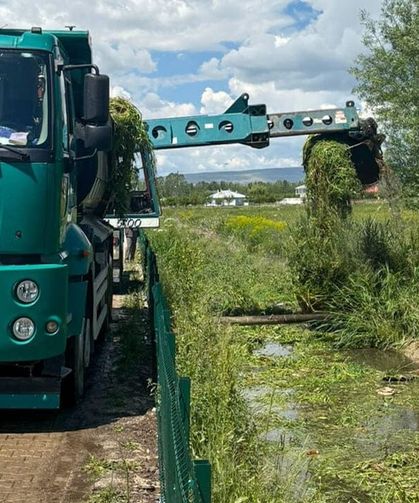 Erciş’te dere ve kanal ıslahı çalışmaları sürüyor
