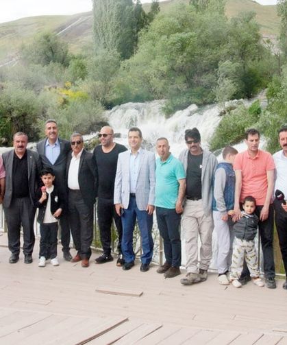 Van basını Muradiye’nin doğal güzelliklerini yerinde keşfetti