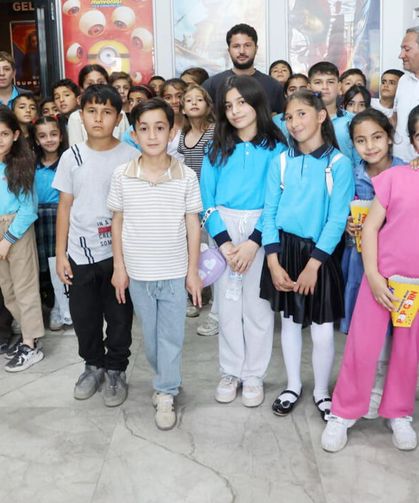 Van’da 8 bin öğrenci Hz. Muhammed’in hayatını sinemada izledi