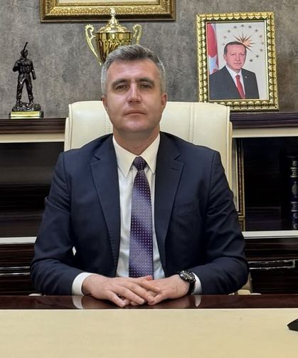 Özalp Kaymakamı Mesut Bolat göreve başladı