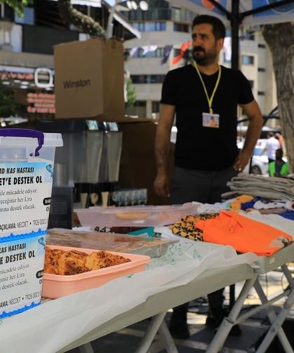 Van’da DMD hastası çocuk için kermes açıldı