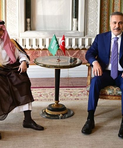 Fidan ve Suudi mevkidaşı İstanbul’da buluştu