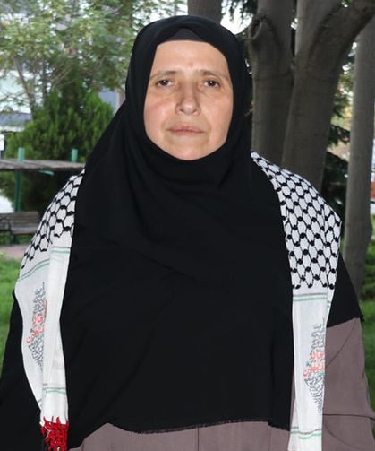 Eğitimci Şenoğlu’ndan başörtüsü tepkisi: Tesettürümüz kulluğumuzun gereğidir