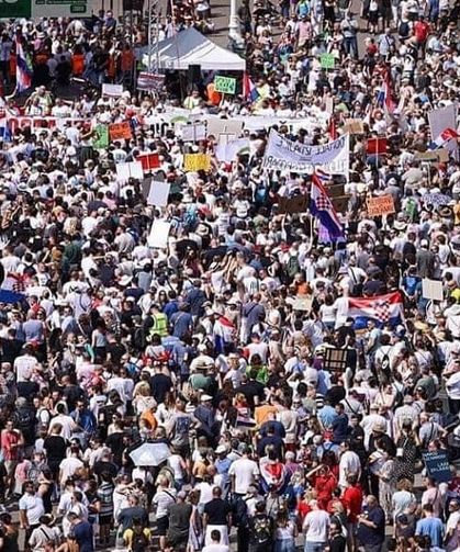 Hırvatistan’da 37 bin tonluk tehlikeli atık isyanı: On binlerce kişi sokağa çıktı