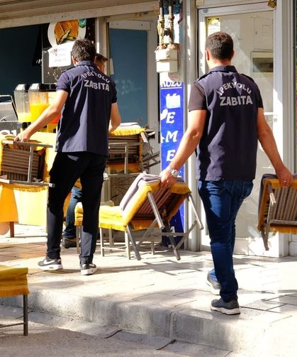 İpekyolu'nda yol ve kaldırım işgaliyle mücadele