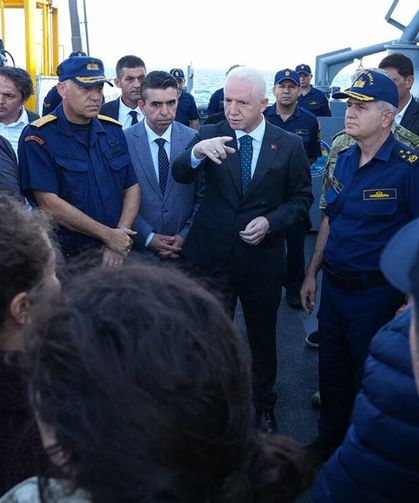 Silivri açıklarında gemi kazası Kayıp mürettebat için arama sürüyor