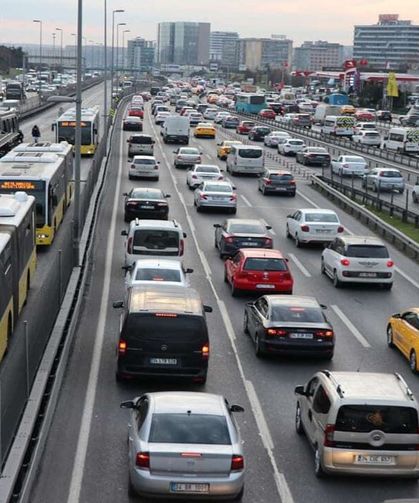 Uzun yolda görünmez tehlike: Yol hipnozu