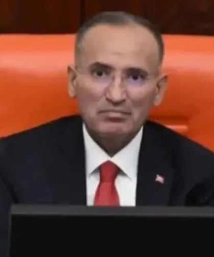 Bekir Bozdağ, TBMM Başkanvekilliği görevinden ayrıldı