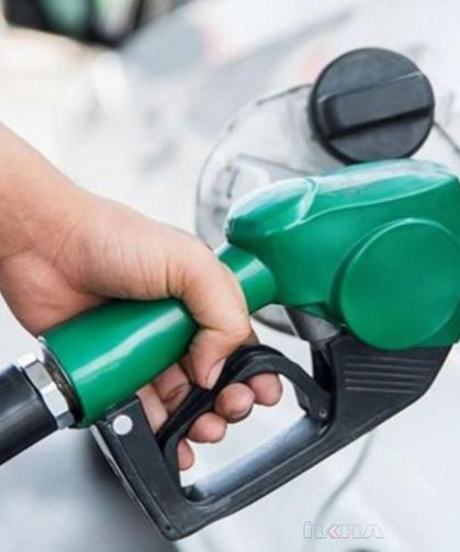 Benzin fiyatlarında büyük indirim beklentisi! Litre başına 4,30 TL düşüş